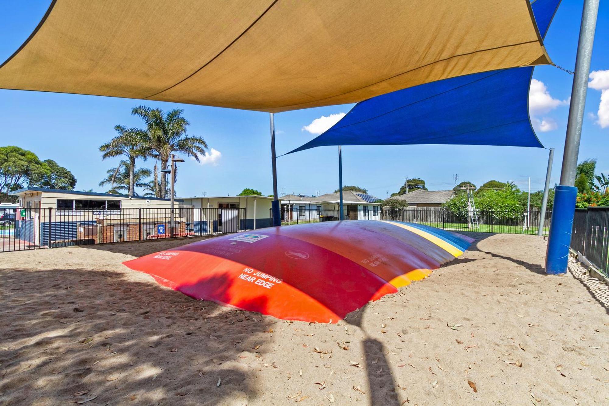 Waters Edge Holiday Park Lakes Entrance Kültér fotó